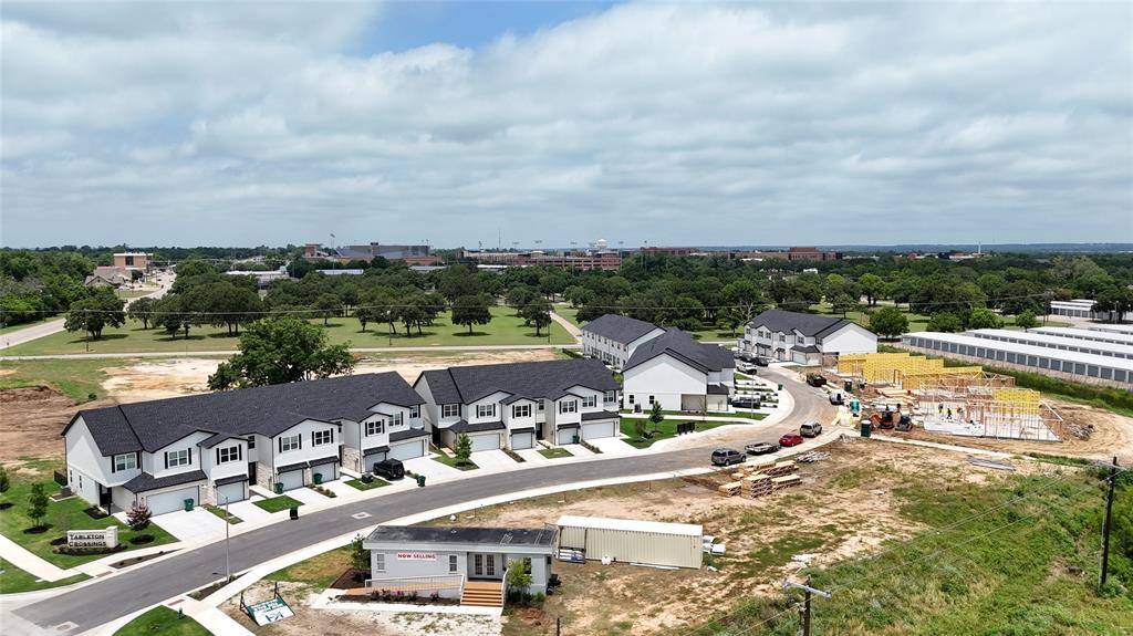 Buildings 8, 9 Galt Drive, Stephenville, TX 76401