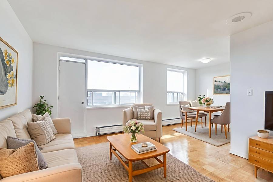 1765 Lawrence AVE E #714, Toronto E04, ON M1R 2X8