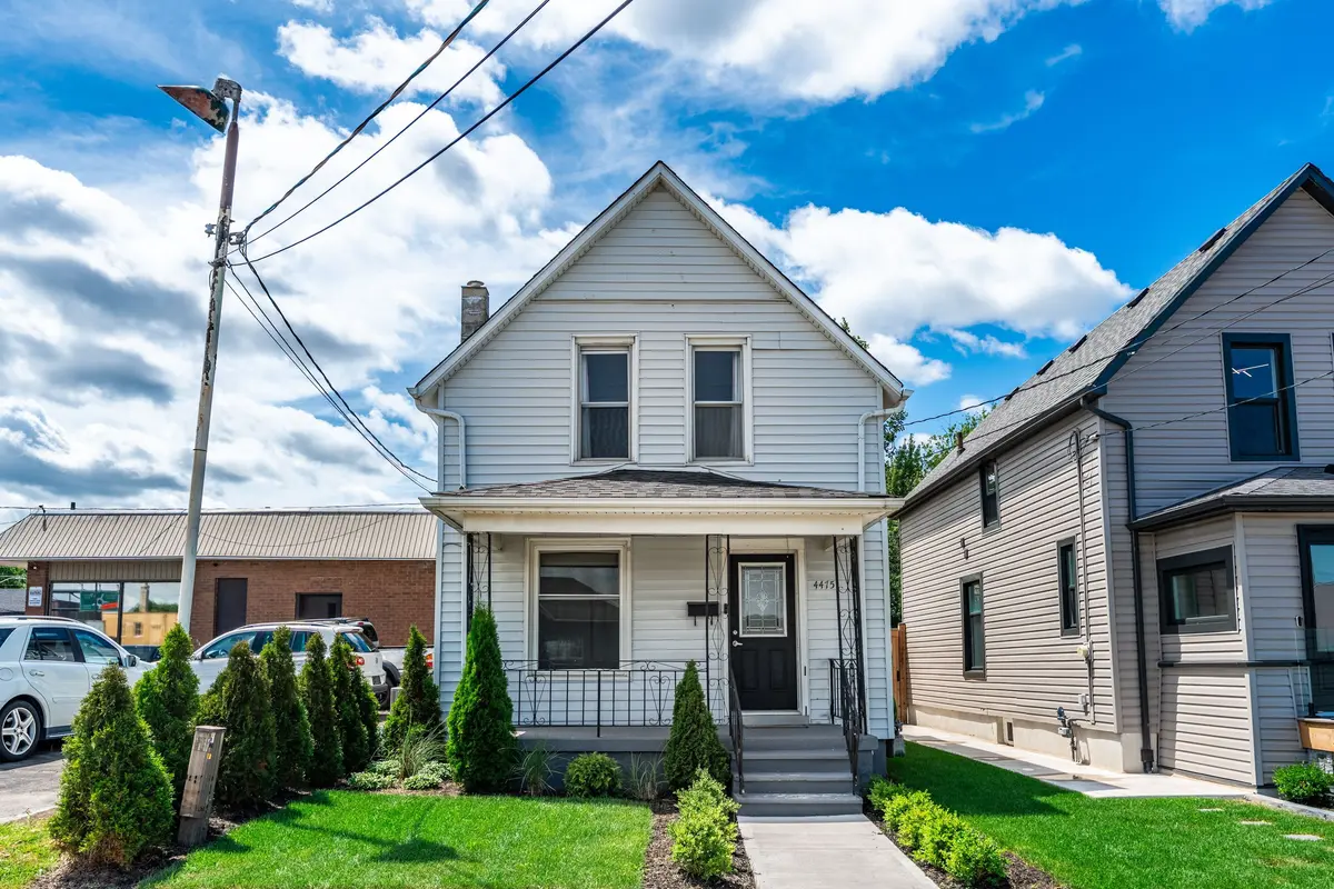 Niagara Falls, ON L2E 4G1,4475 First AVE