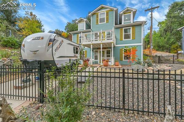 1207 Manitou AVE, Manitou Springs, CO 80829