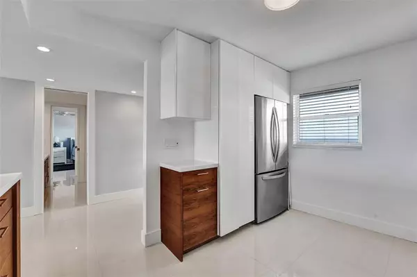 Deerfield Beach, FL 33441,1523 E Hillsboro Blvd #1031