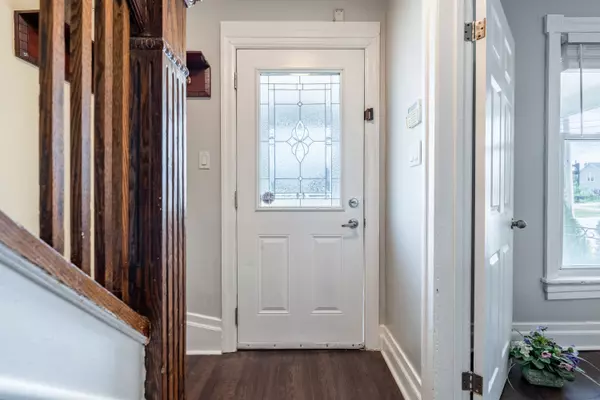 Niagara Falls, ON L2E 4G1,4475 First AVE