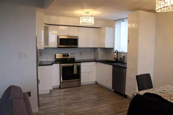 Guelph, ON N1H 6Y8,89 westwood RD #612