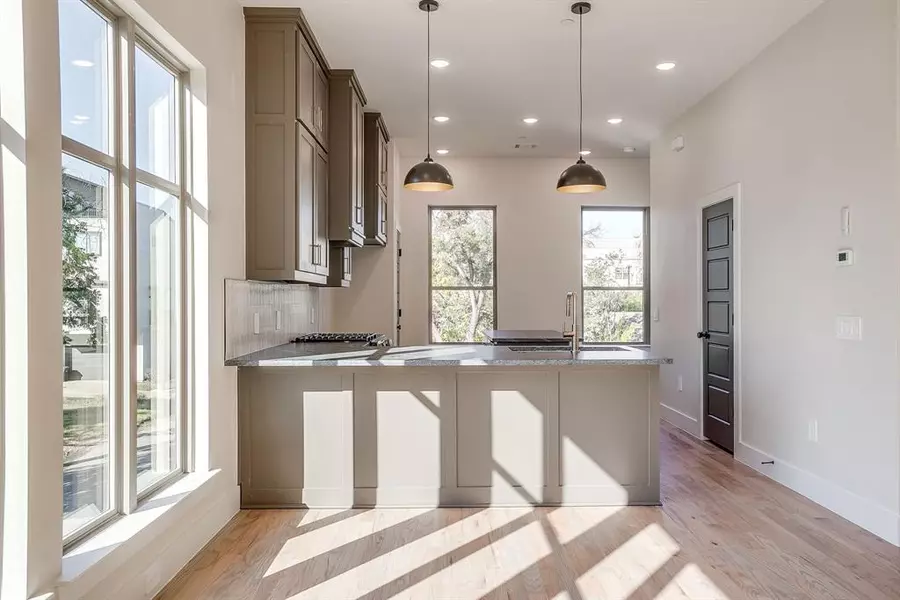 302 Foch Street #160, Fort Worth, TX 76107