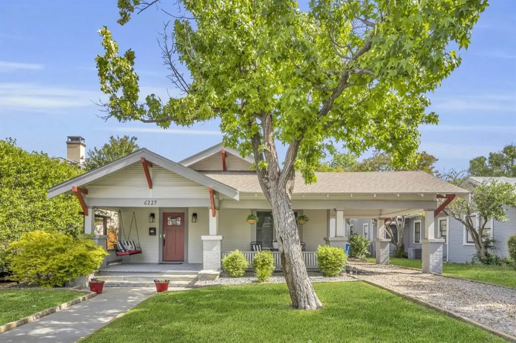 Dallas, TX 75214,6227 Lakeshore Drive