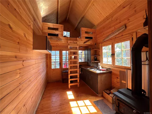 Winter Harbour, BC V0N 3L0,308 Winter Harbour Rd #LT 11