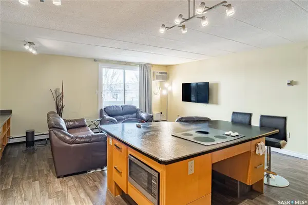 Regina, SK S4S 6A3,65 Westfield DRIVE #329