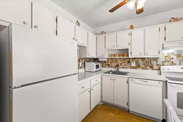 Margate, FL 33063,7200 NW 5th Pl #203