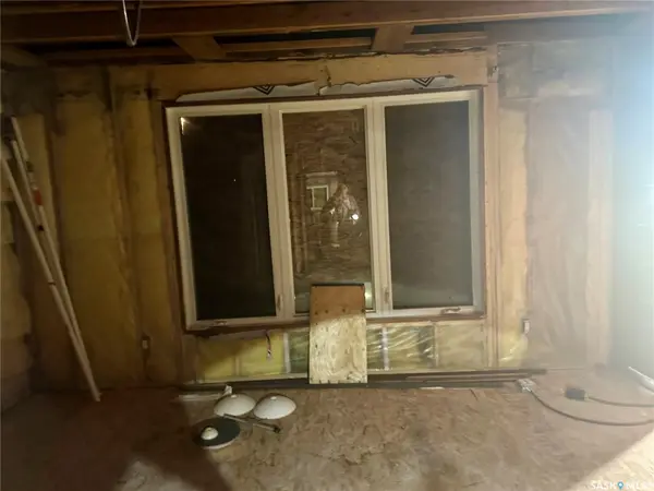 North Battleford, SK S9A 1H5,1852 102nd STREET