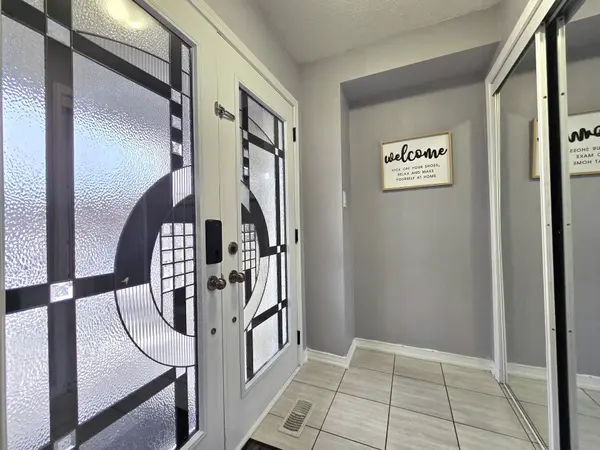 170 Golden Springs DR, Brampton, ON L7A 4N9