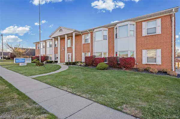 Warren, MI 48088,30521 SCHOENHERR #200