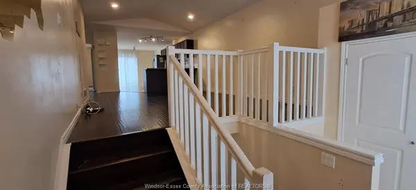 Windsor, ON N8N 0A4,3198 Seville Ave