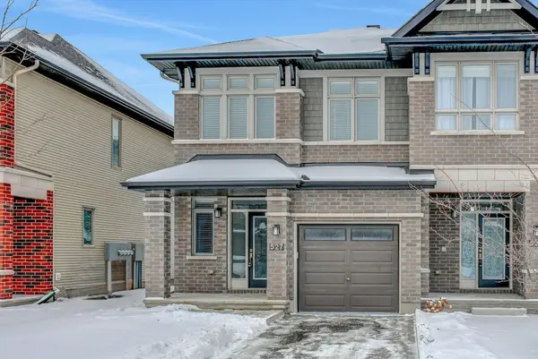 Blossom Park - Airport And Area, ON K1X 0C6,527 Rowers WAY