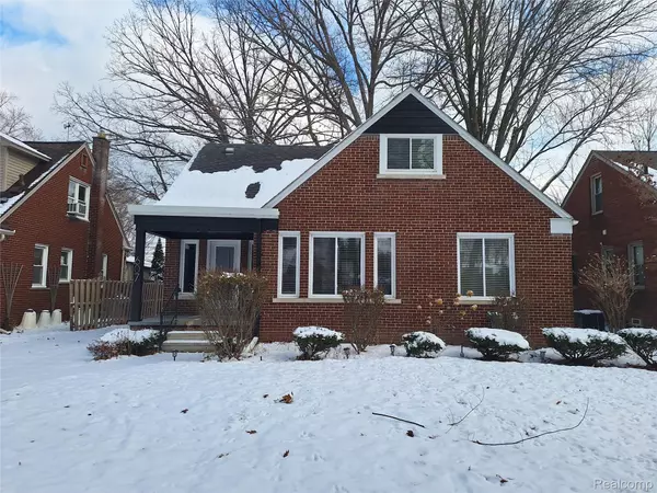 Royal Oak, MI 48067,607 S Connecticut AVE