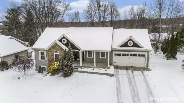 Wyoming, MI 49519,5262 Naples Cedar DR SW