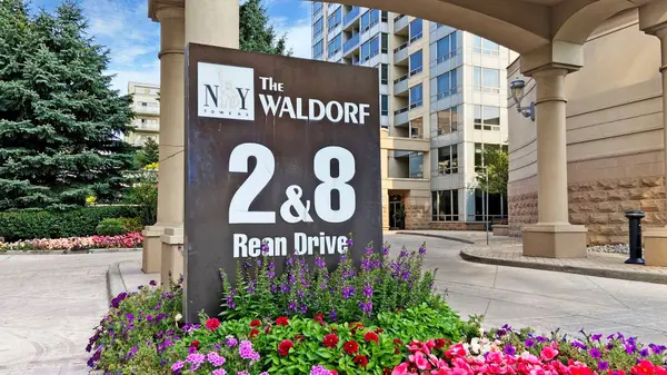 Toronto C15, ON M2K 3B8,2 Rean DR #1112