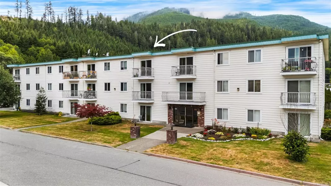 611 Macmillan Dr #305, Sayward, BC V0N 1A0