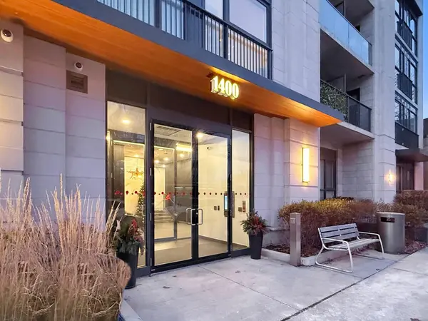 1400 Kingston RD #301, Toronto E06, ON M1N 1R3