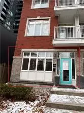 Burlington, ON L7R 2P7,384 Martha ST