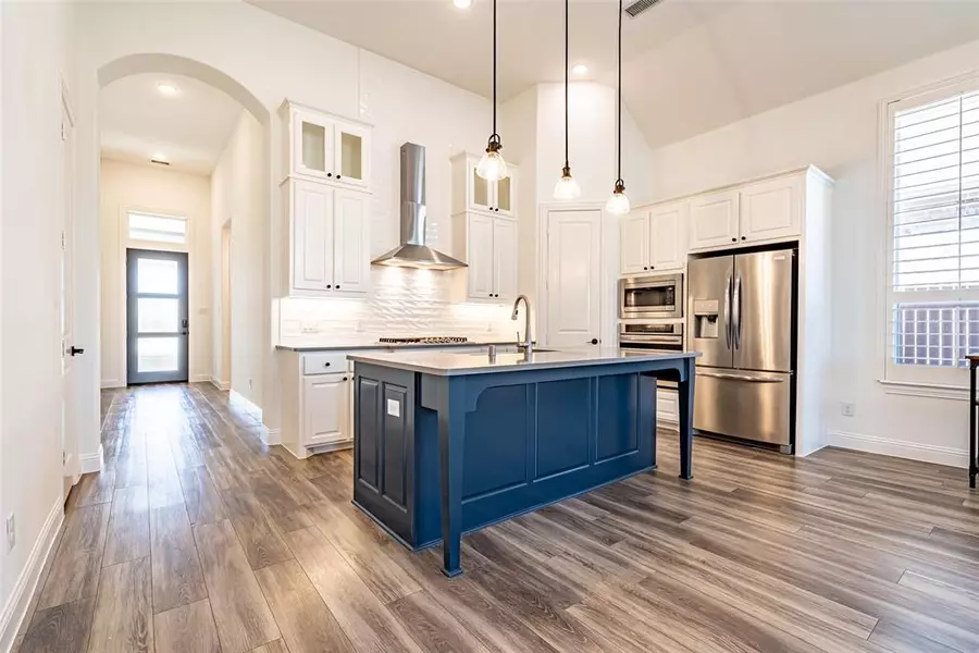 14808 Gentry Drive, Aledo, TX 76008