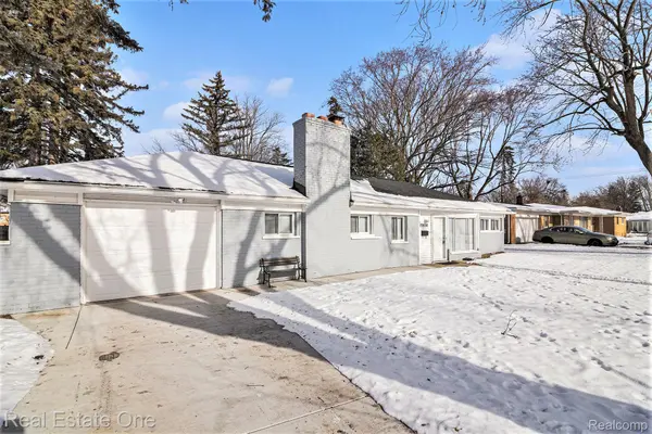 Southfield, MI 48075,17638 New Hampshire DR