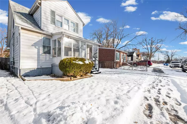 Warren, MI 48091,7027 Meadow AVE