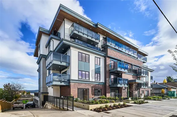 Nanaimo, BC V9R 4V6,45 Haliburton St #105