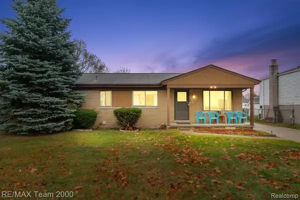 Sterling Heights, MI 48310,40220 Walter DR