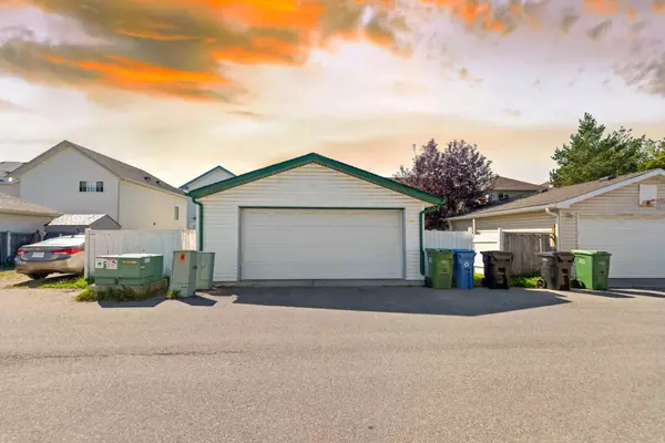 Calgary, AB T3J 3V6,14 Tarington PARK NE