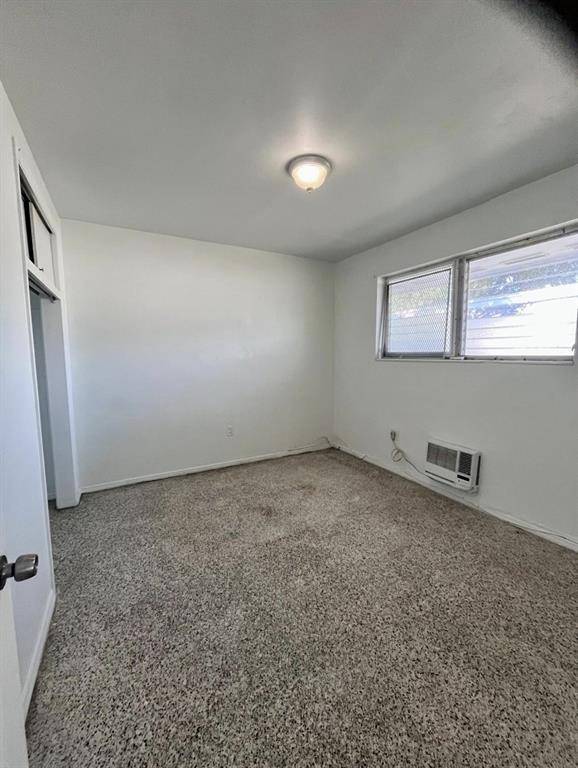 Opa-locka, FL 33054,1120 Sesame St #3