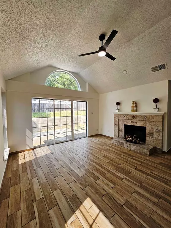 Fort Worth, TX 76120,7413 Eastern Drive