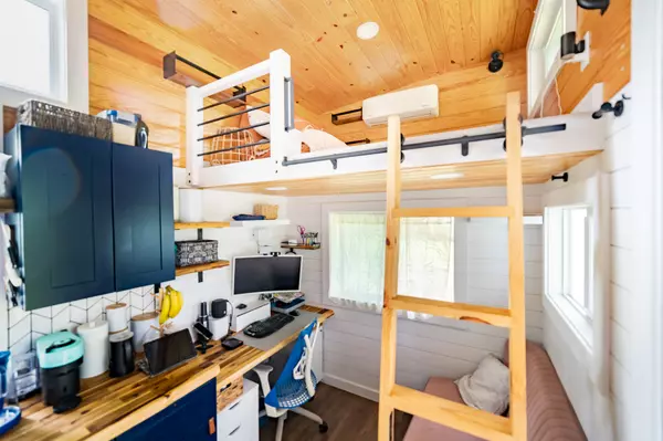 Pahoa, HI 96778,16-1961 SILVERSWORD CT