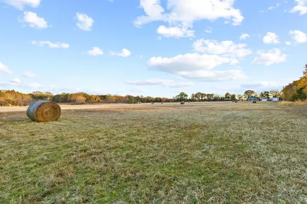 Telephone, TX 75488,000 CR 2645