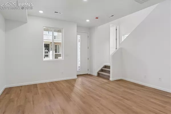 Colorado Springs, CO 80915,2486 Serviceberry GRV