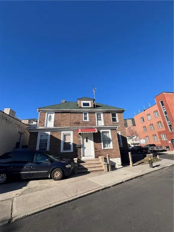 Brooklyn, NY 11235,53 Brighton  1st PL