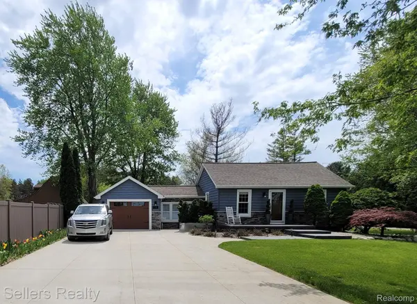 Swartz Creek, MI 48473,7181 Bristol RD