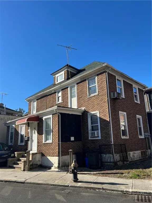 Brooklyn, NY 11235,53 Brighton  1st PL