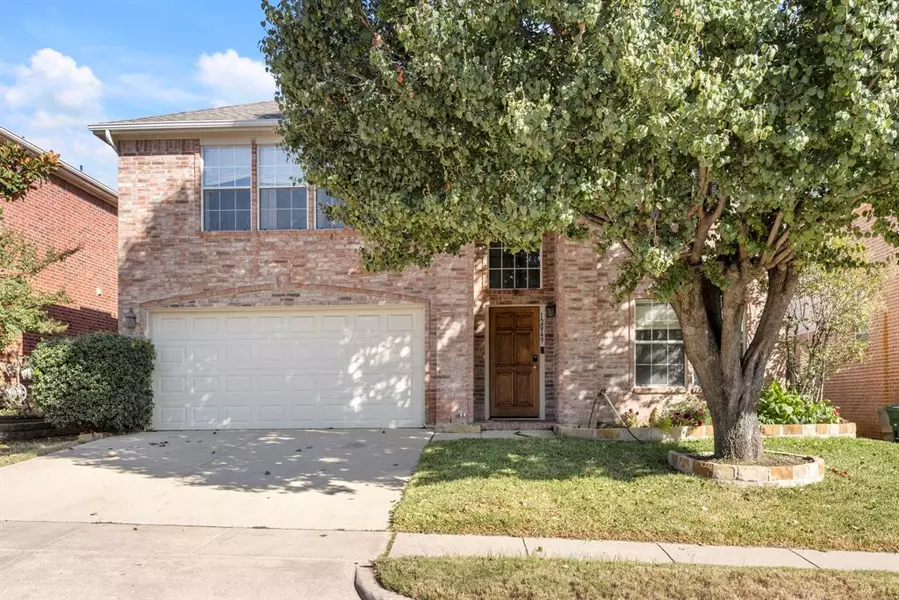12849 Honey Locust Circle, Fort Worth, TX 76040