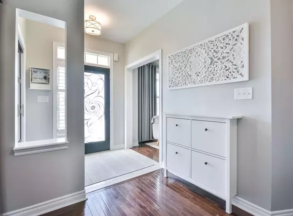 Barrie, ON L4M 7J3,63 The Queensway N/A