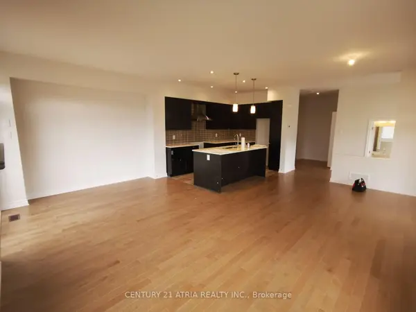 Kanata, ON K2S 1E7,534 Triangle ST