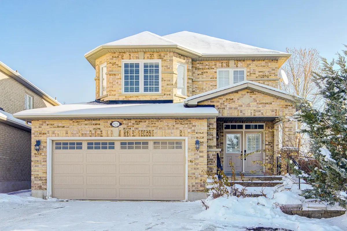 Newmarket, ON L3X 2V3,821 Walsh CT