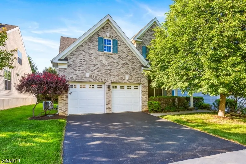 43 Edgemere Dr, South Brunswick Twp., NJ 08824