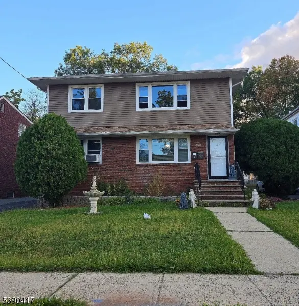 226 E 8Th Ave, Roselle Boro, NJ 07203