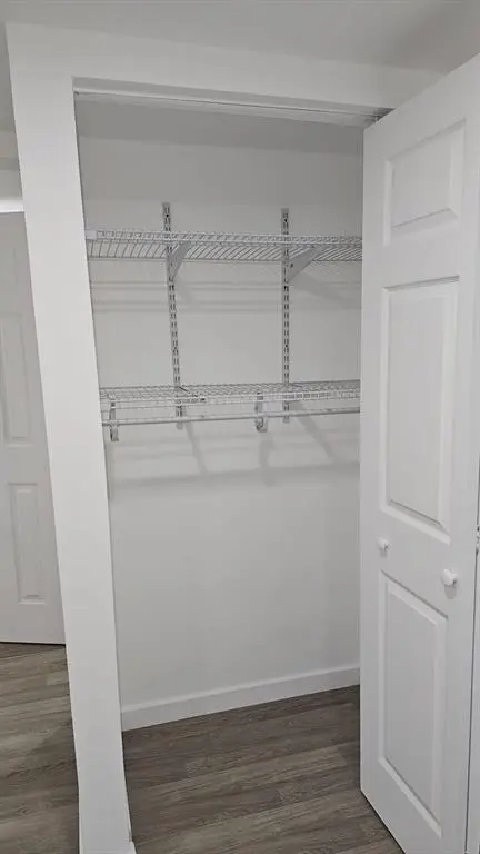 Hollywood, FL 33024,1111 N 63rd Ave