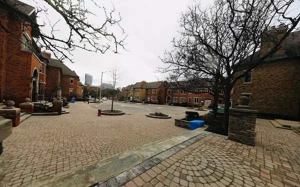 Mississauga, ON L4Z 1S2,4315 Village Center CT #201