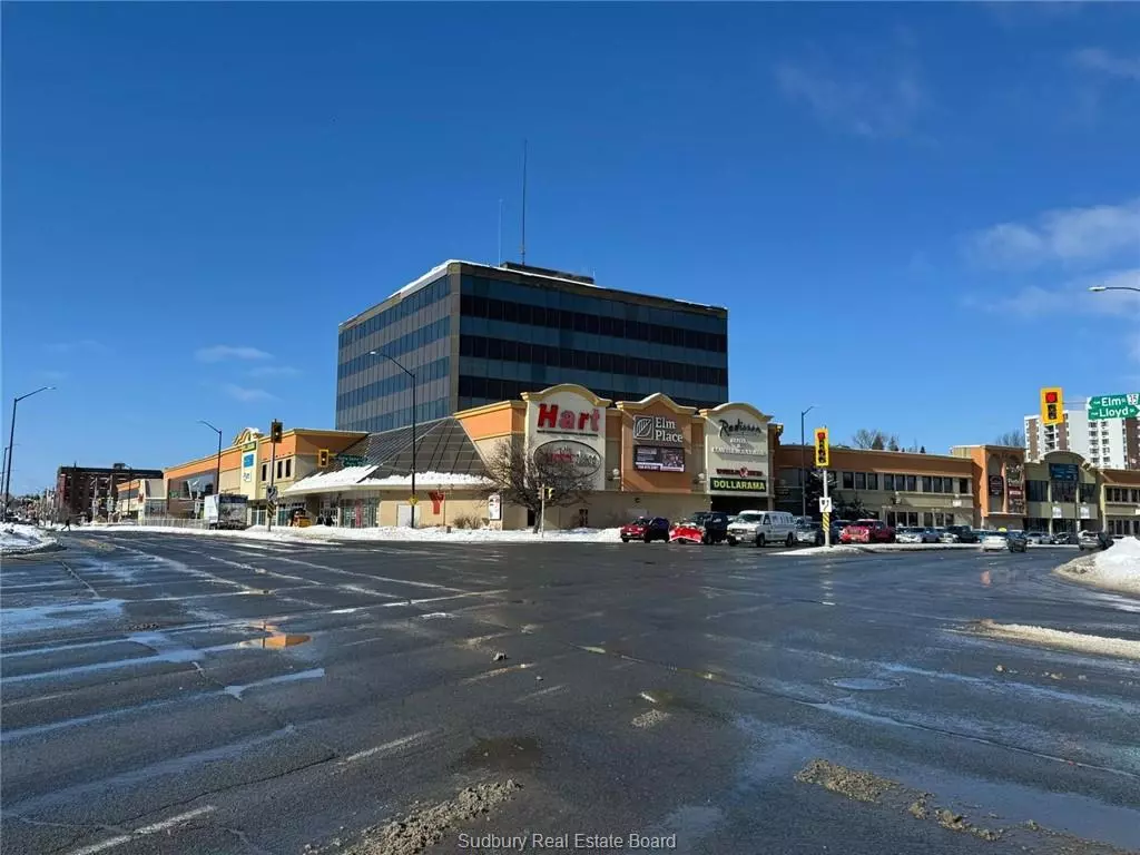 Sudbury, ON P3C 1S8,40 ELM ST #M201-202