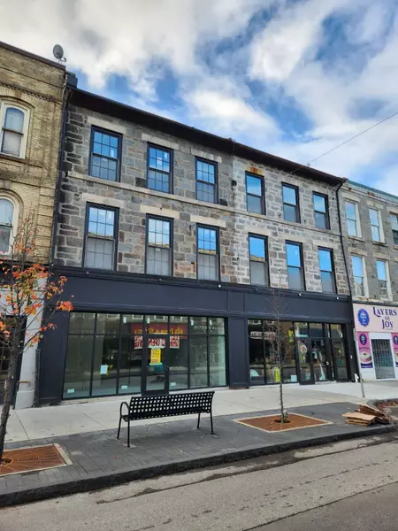 35-39 main ST #301, Cambridge, ON N1R 1V6