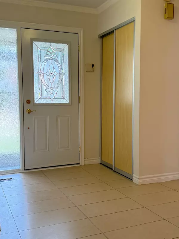 Markham, ON L3R 9K8,106 Morrison CRES