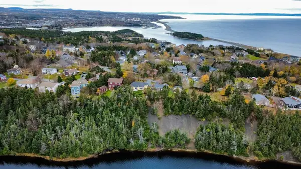 Conception Bay South, NL A1W 3C3,32 Flats Road