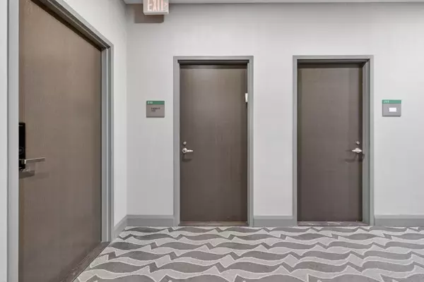 Toronto C07, ON M2N 5M6,4750 Yonge ST #310